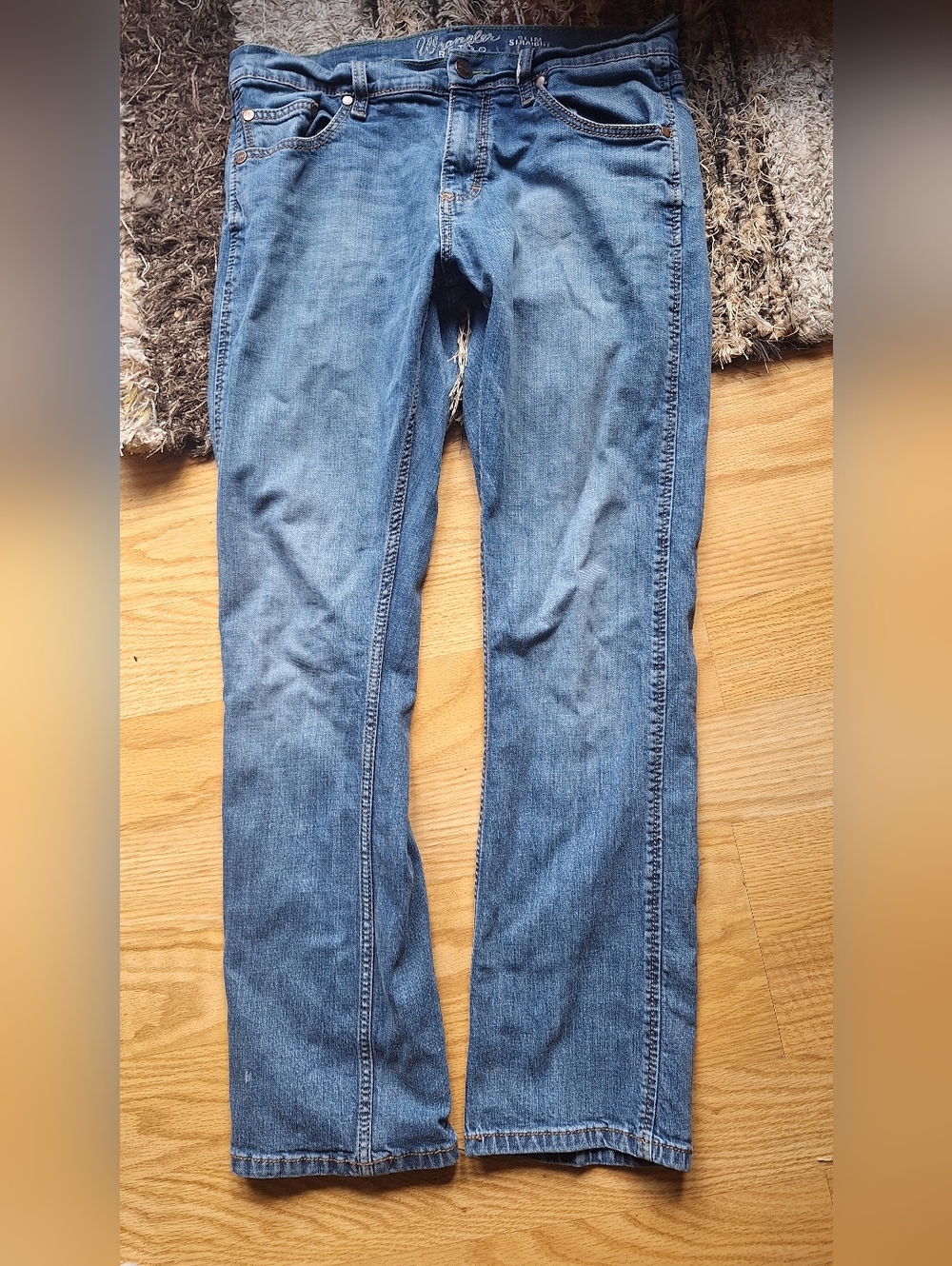 Wrangler Retro Straight-Leg Jeans